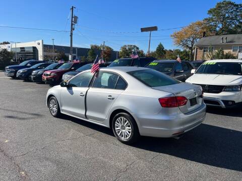 2014 Volkswagen Jetta for sale at Dad's Auto Sales in Newport News VA