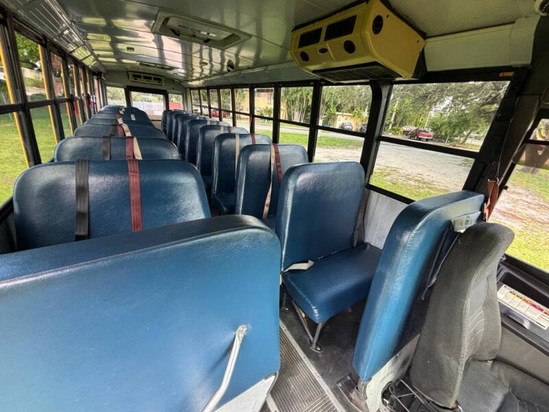 2010 Freightliner B2 Chassis