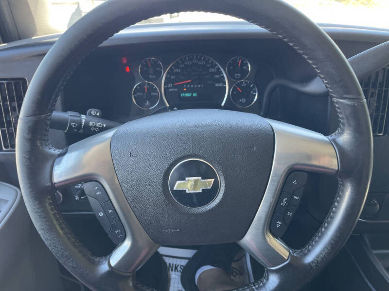 2019 Chevrolet Express 2500
