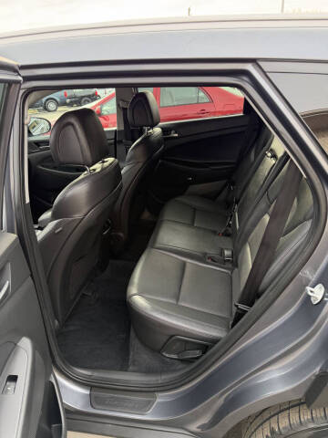 2017 Hyundai Tucson SE Plus