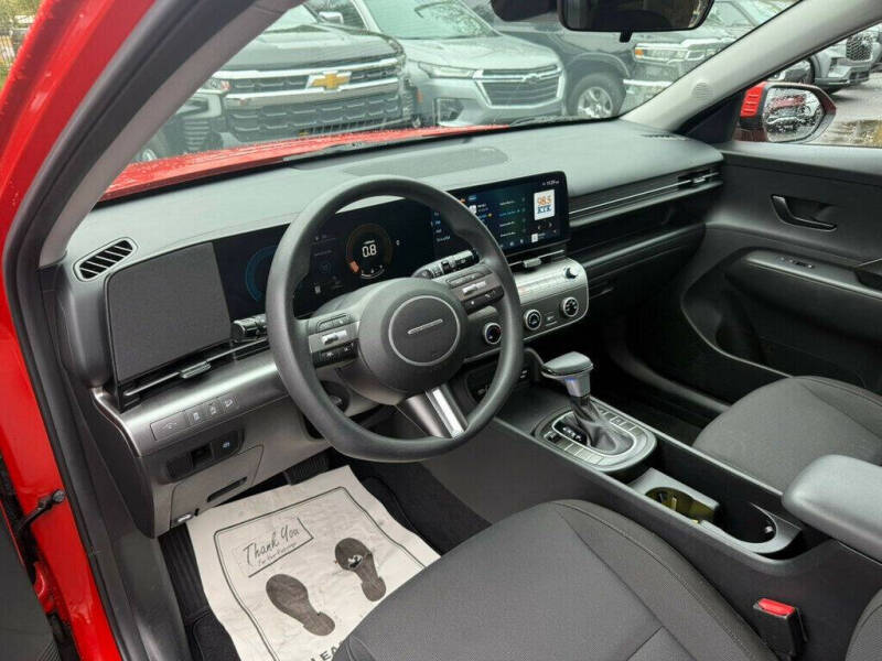 2024 Hyundai Kona SE