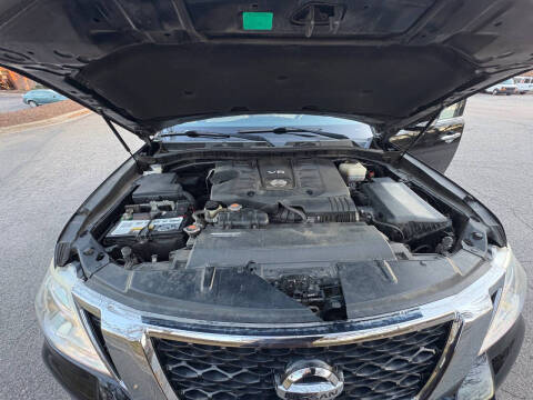 2017 Nissan Armada SV