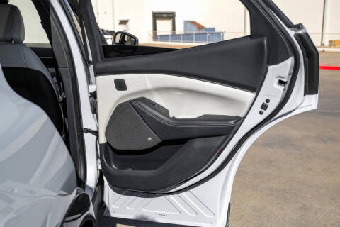 2022 Ford Mustang Mach-E Premium