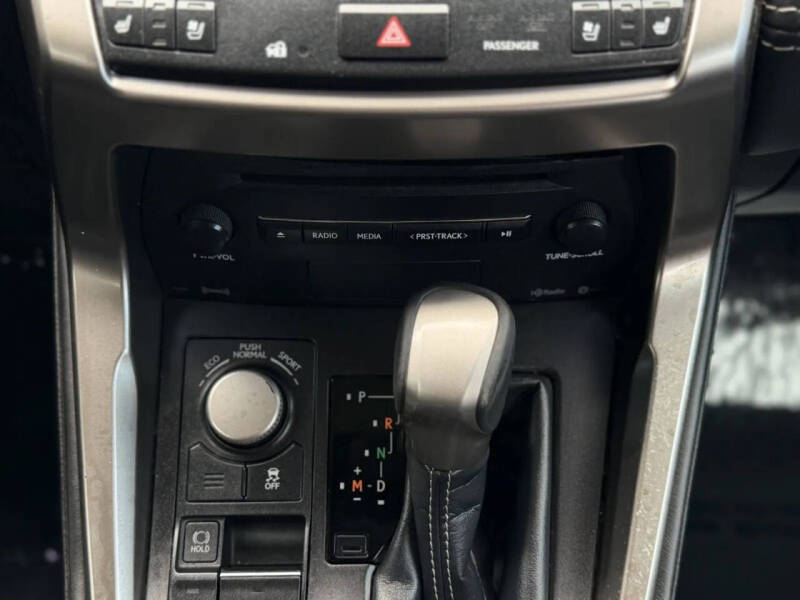 2017 Lexus NX 200t
