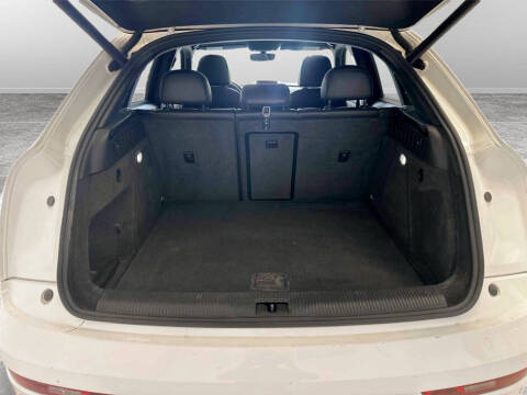 2017 Audi Q3 2.0T Premium Plus