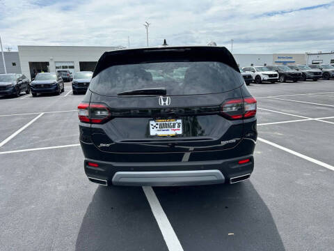 2025 Honda Pilot Touring