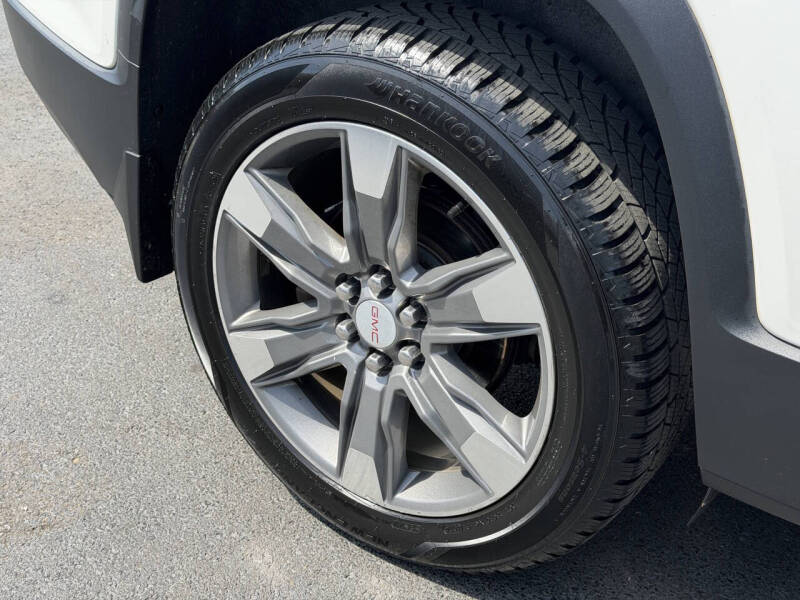 2017 GMC Acadia SLT-2