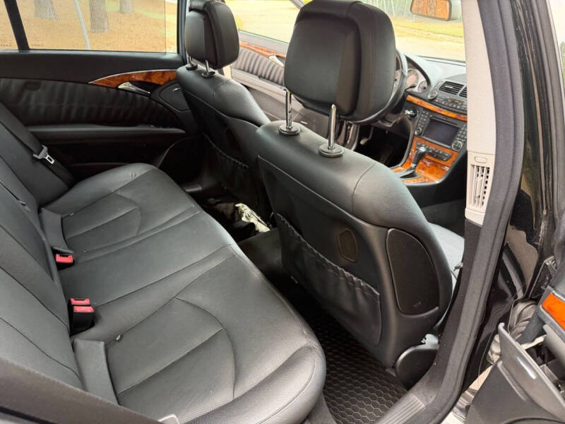 2009 Mercedes-Benz E-Class E 550 4MATIC