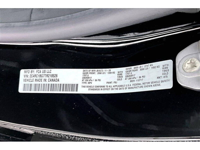2026 Chrysler Pacifica Select
