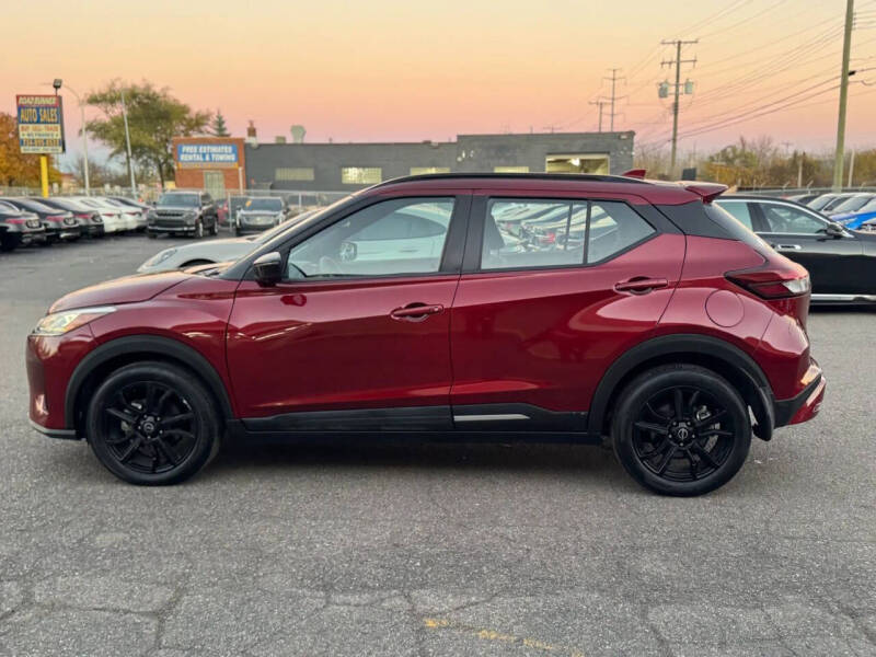 2024 Nissan Kicks SR