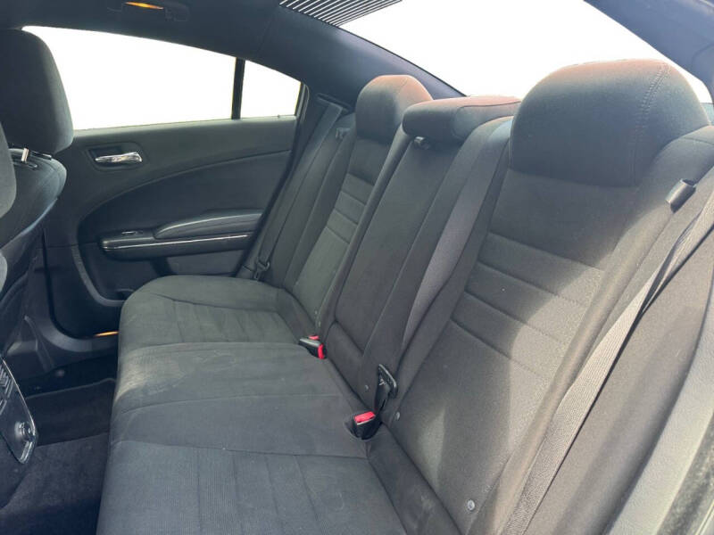 2013 Dodge Charger SE