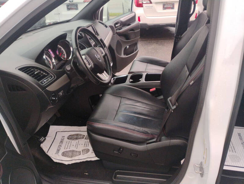 2019 Dodge Grand Caravan SE