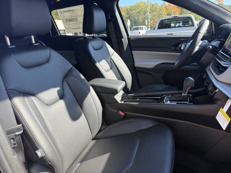 2026 Jeep Compass Limited Altitude