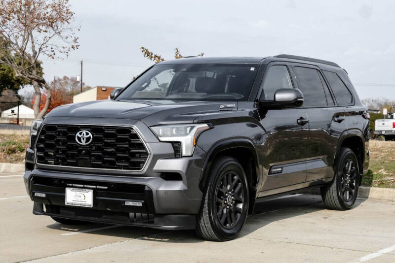 2023 Toyota Sequoia Platinum