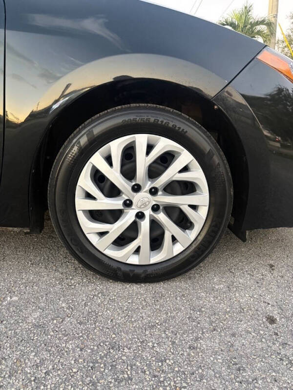 2018 Toyota Corolla LE