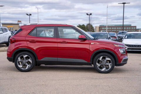 2022 Hyundai Venue SEL