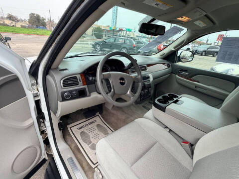 2009 GMC Yukon XL SLE