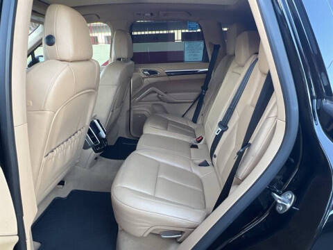 2013 Porsche Cayenne S