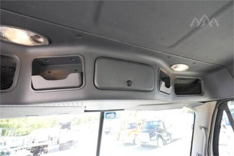 2015 Freightliner Cascadia