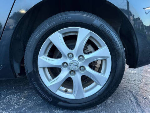2011 Mazda MAZDA3 i Touring