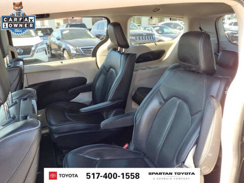 2018 Chrysler Pacifica Hybrid Limited