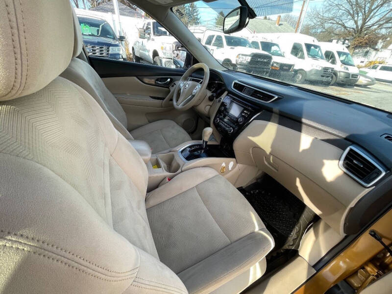 2015 Nissan Rogue SV