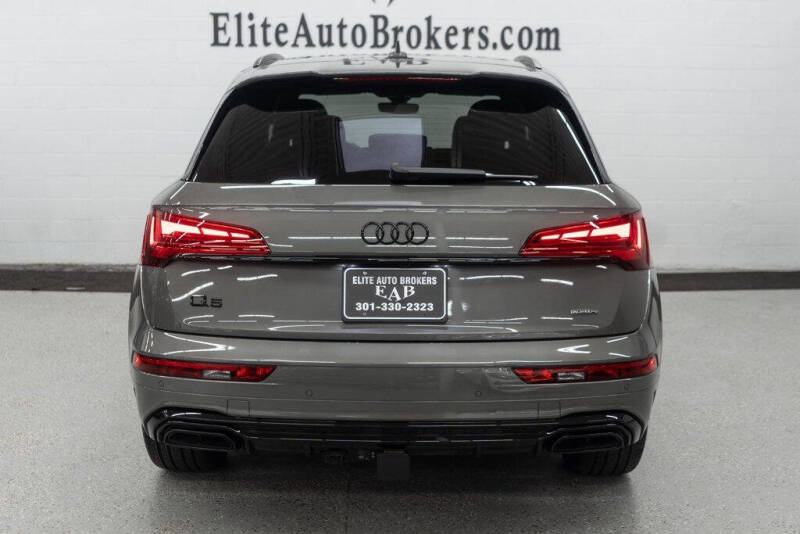 2024 Audi Q5 e quattro S line Prestg 55 TFSI