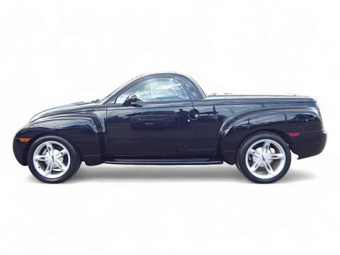 2004 Chevrolet SSR LS