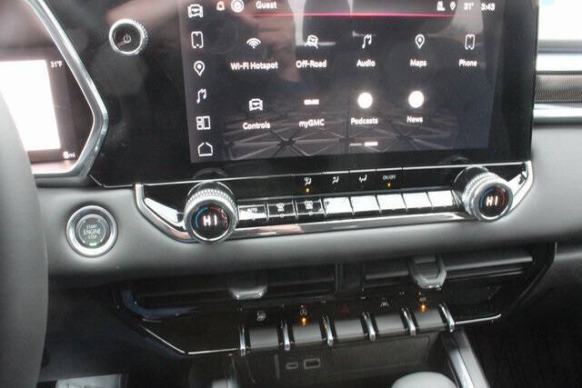 2025 GMC Canyon Elevation