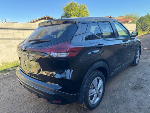 2021 Nissan Kicks S