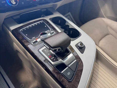 2017 Audi Q7 2.0T quattro Premium Plus