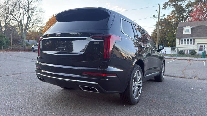 2025 Cadillac XT6 Premium Luxury