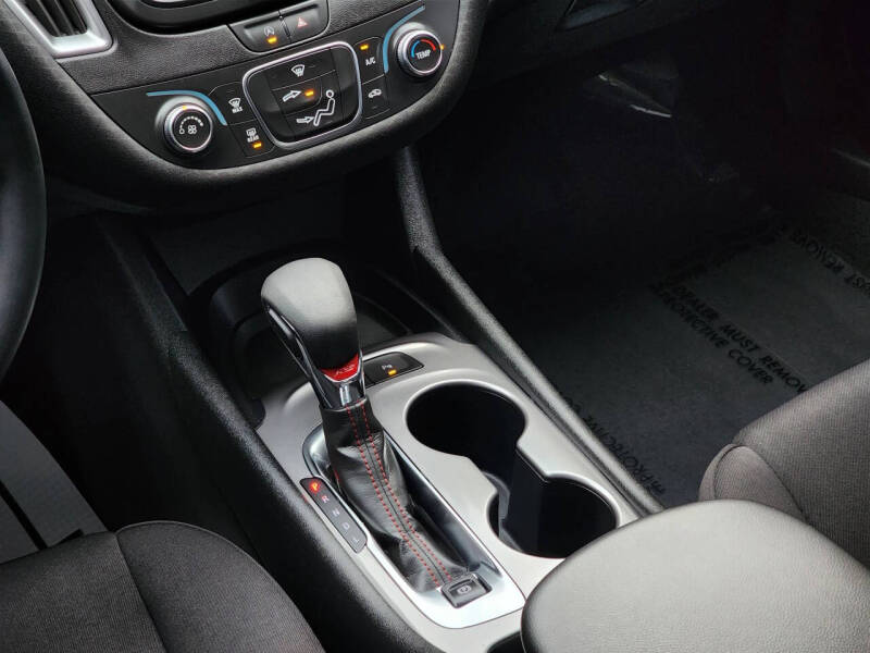 2025 Chevrolet Malibu RS