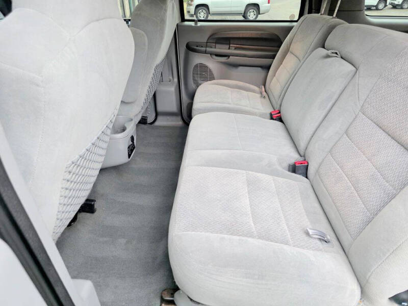 2004 Ford Excursion XLT
