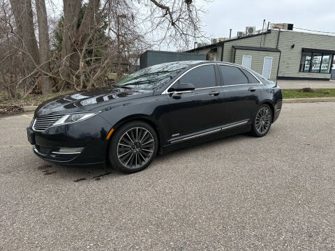 2014 Lincoln MKZ for sale at Family Auto Sales llc in Fenton MI