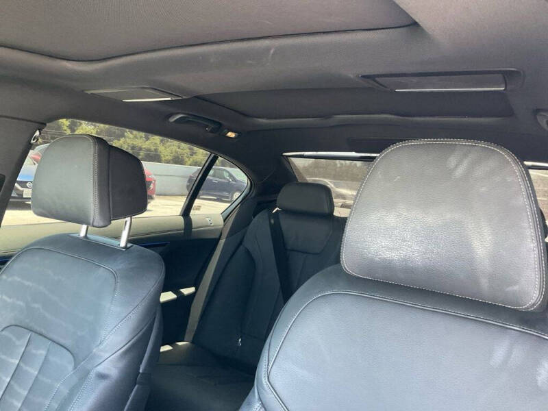 2022 BMW 7 Series 740i