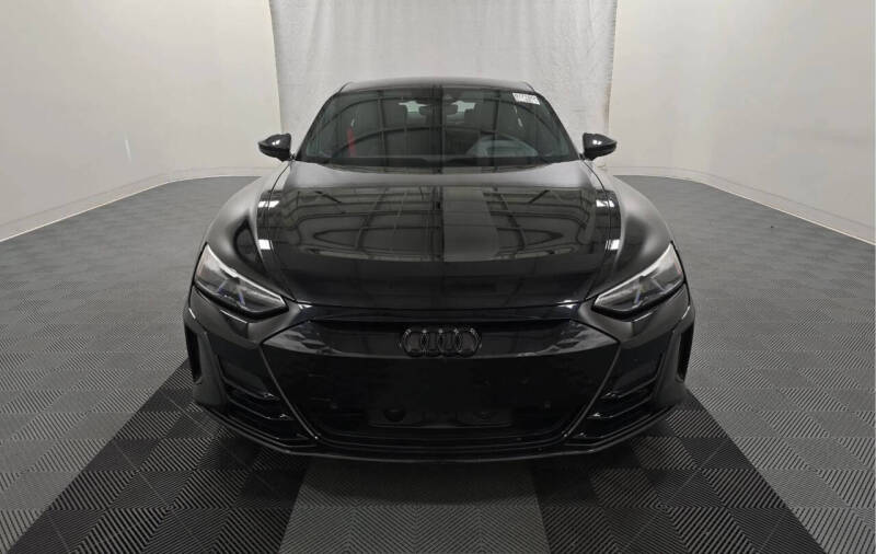 2022 Audi RS e-tron GT quattro