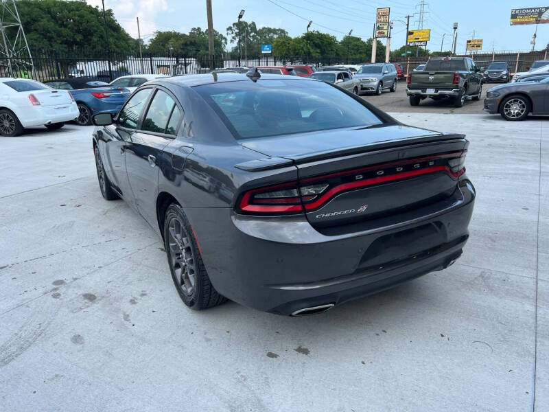 Used 2018 Dodge Charger GT with VIN 2C3CDXJG8JH158979 for sale in Detroit, MI