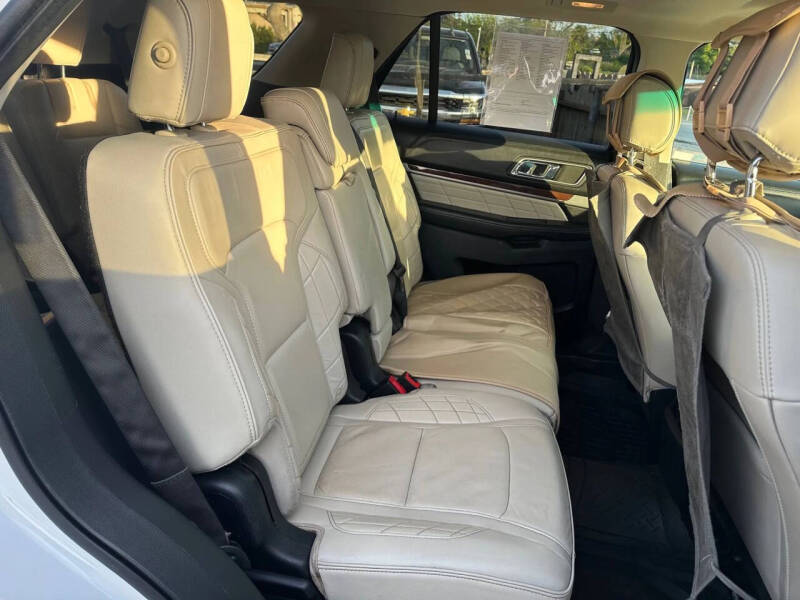 2016 Ford Explorer Platinum