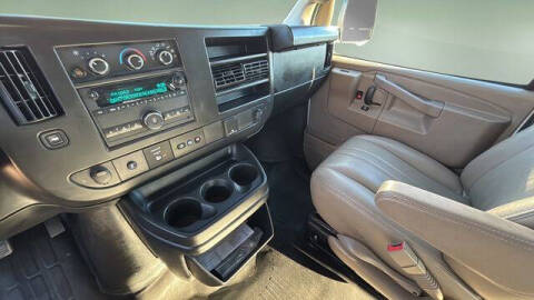 2023 GMC Savana 2500