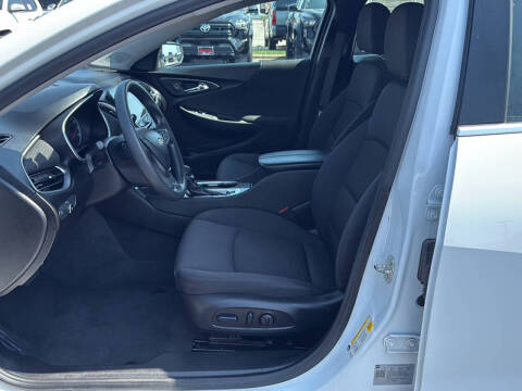 2023 Chevrolet Malibu LT