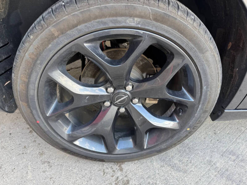 2023 Chrysler 300 S V6