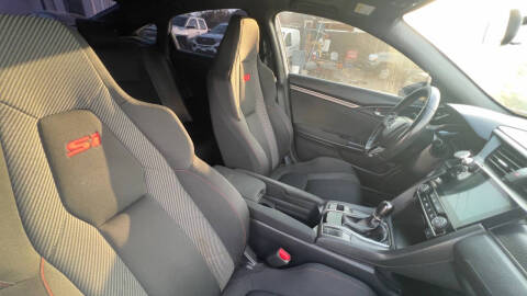 2019 Honda Civic Si w/Summer Tires