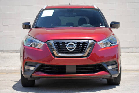 2020 Nissan Kicks SR