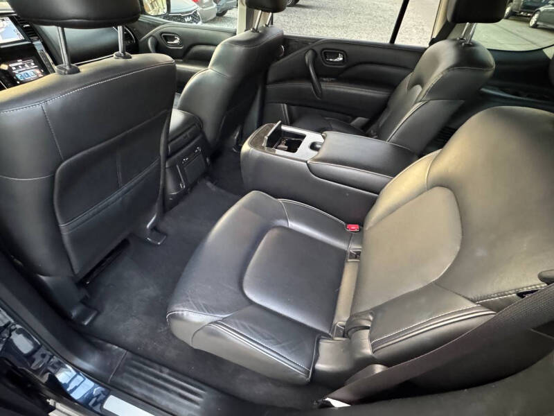 2021 Infiniti QX80 Luxe