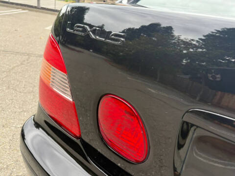 2000 Lexus GS 300