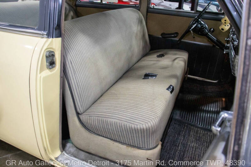 1951 Packard 200 Deluxe