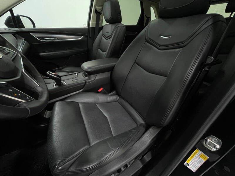 2018 Cadillac XT5 Premium Luxury