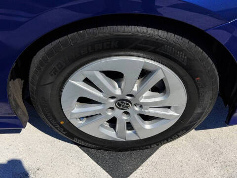 2016 Toyota Prius Two