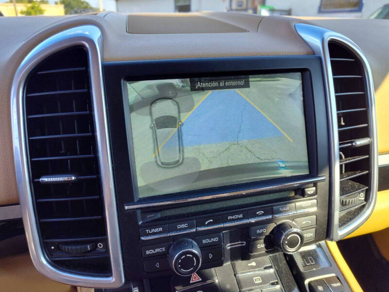 2011 Porsche Cayenne S Hybrid